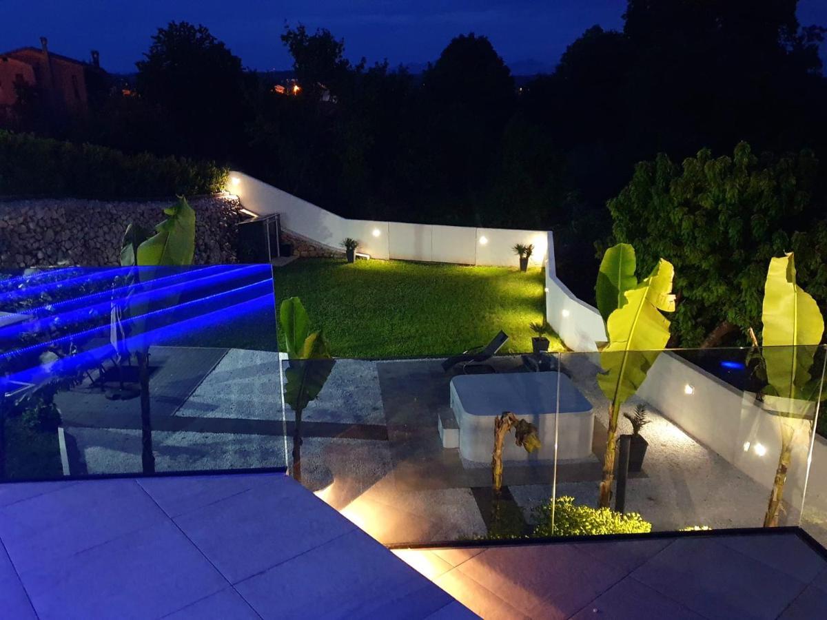 Jacuzzi Penthouse Apartment Matulji Exterior foto
